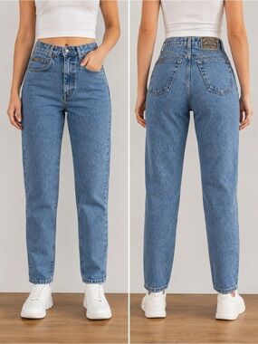 Vintage Hollywood Basic Blues Mom Jeans 26 Made in Canada